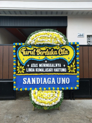 Papan Bunga Duka di Tanak Rarang